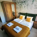 Garncarska Apartment *
